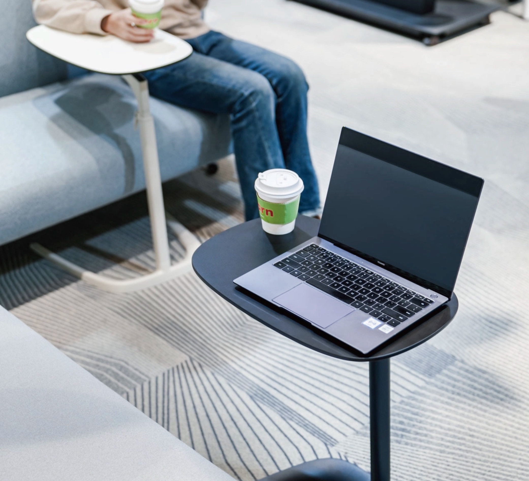 360° Rotatable Tabletop