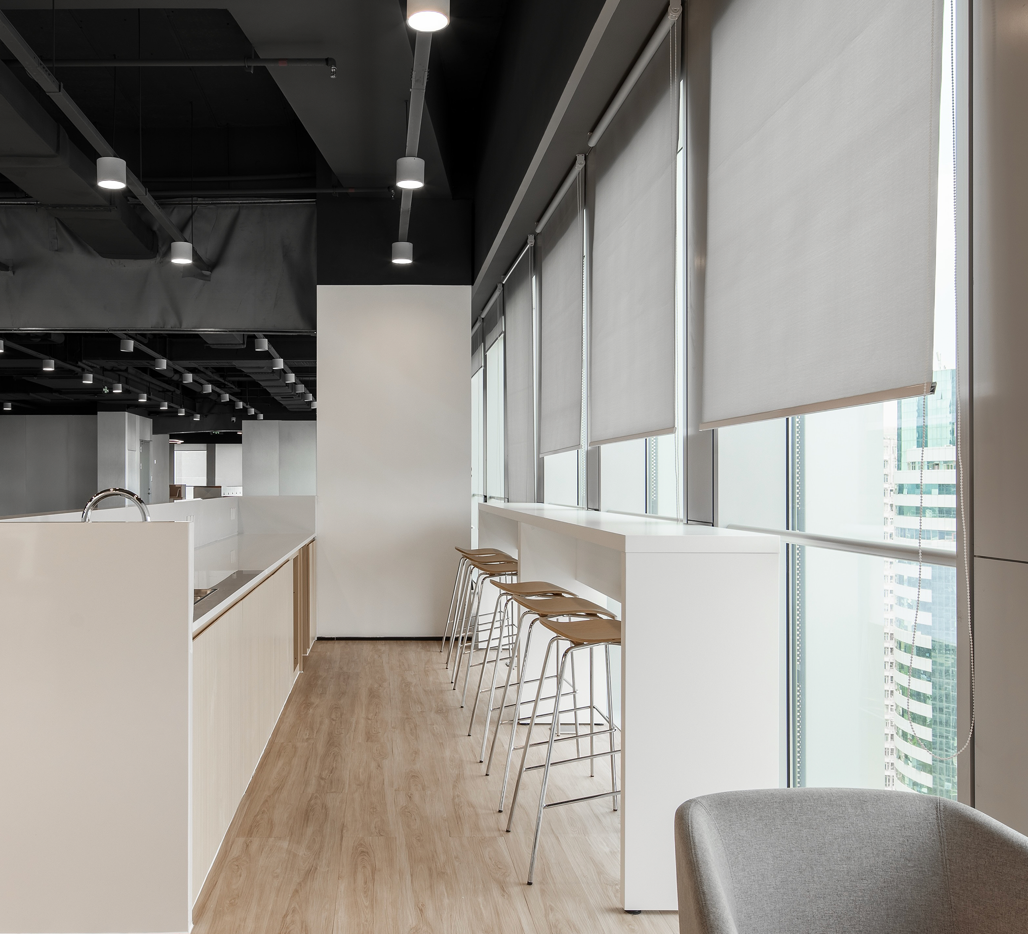 Flexible Configurations for Any Workspace